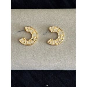 Gold Tone Hoop with Cream Print Earrings Petite Classic